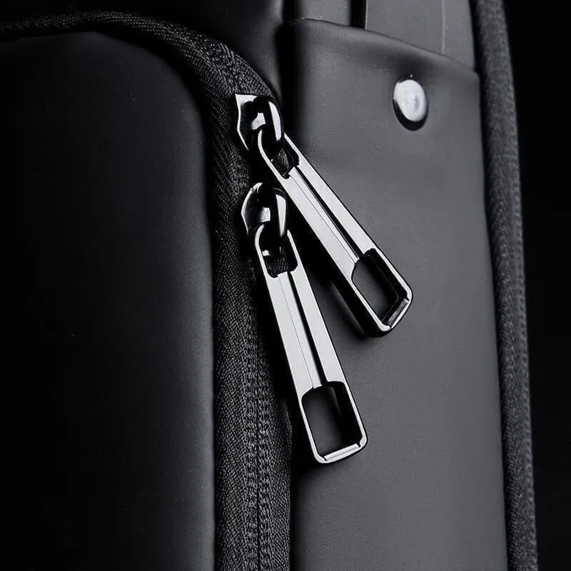Mochila Anti-Furto - USB Slim Bag
