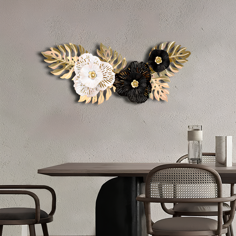 Decoração de Parede Floral em Metal Dourado e Preto