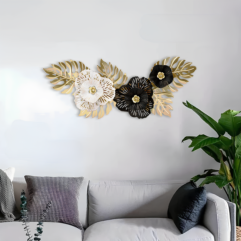 Decoração de Parede Floral em Metal Dourado e Preto