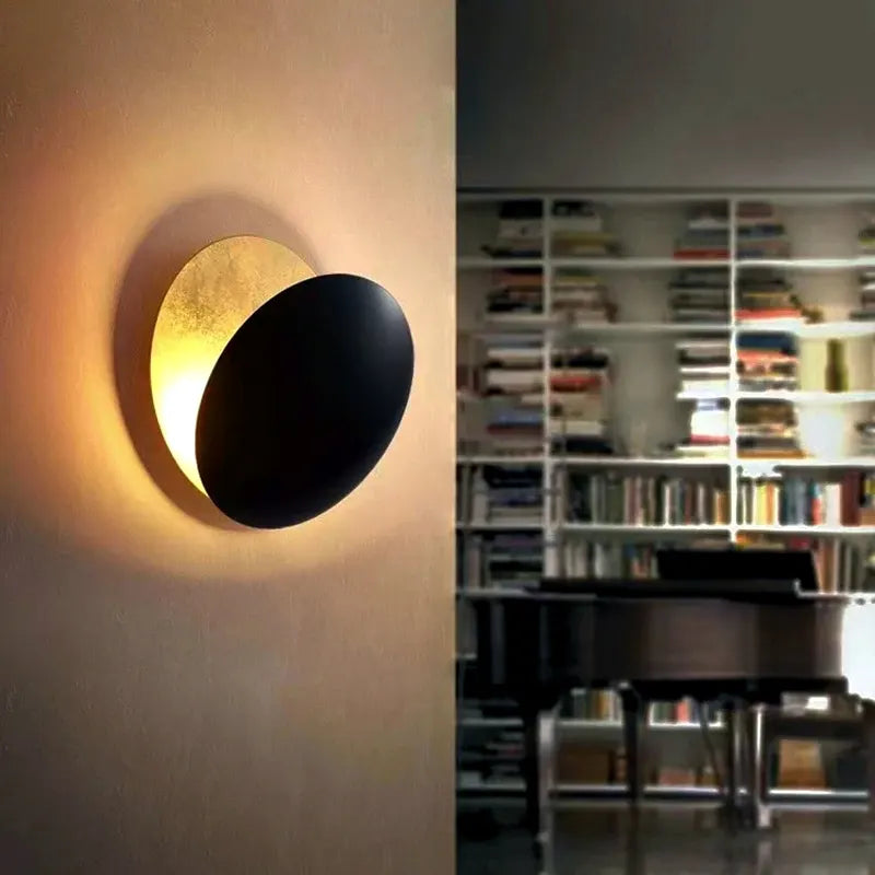 Luminária - Arandela LED Eclipse com Haste Giratória