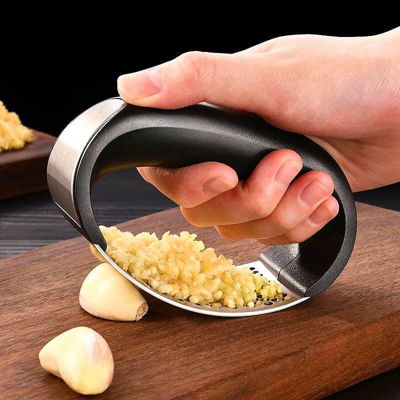Espremedor de Alho e Amassador em Inox com Design Ergonômico