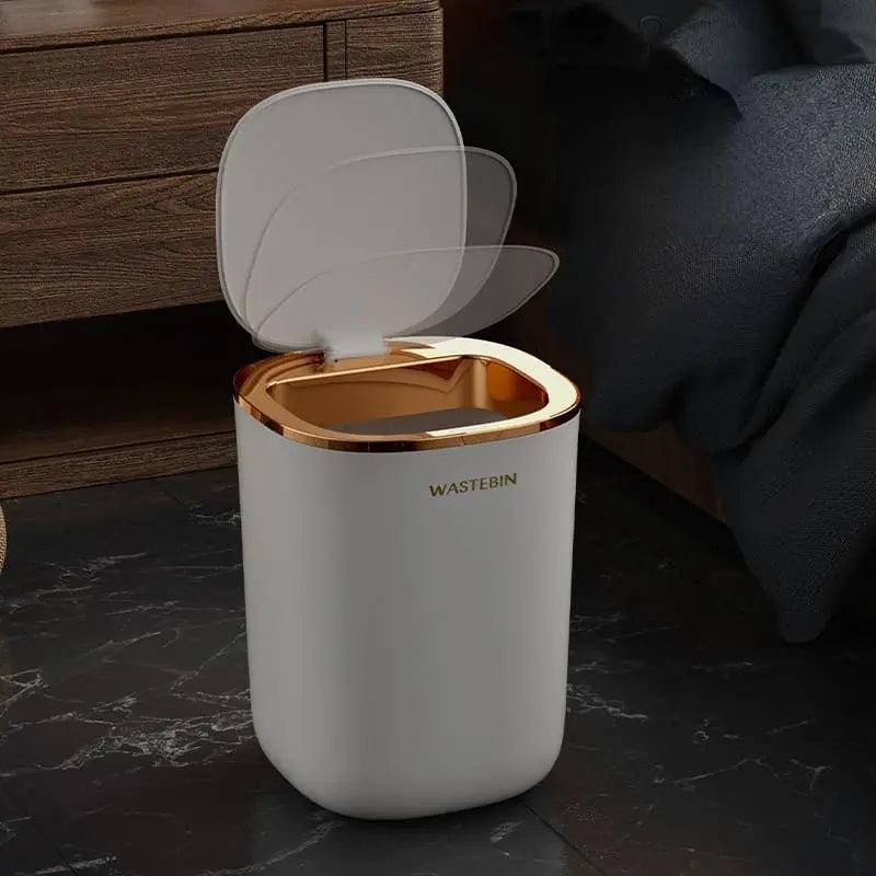 Lixeira Colorida com Sensor Inteligente e Design Sofisticado