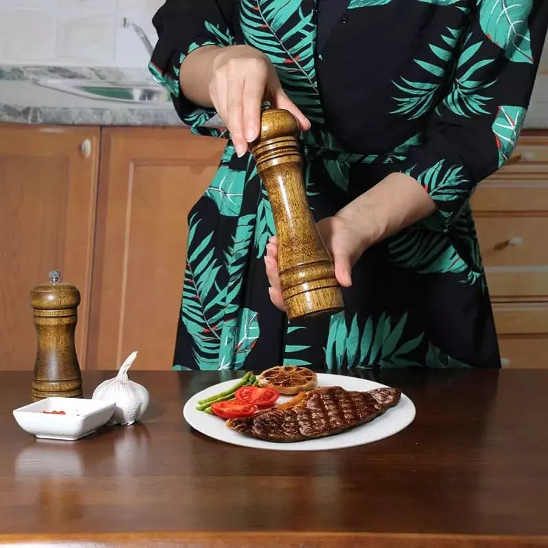 Moedor de Temperos e Pimenta Manual de Madeira e Acabamento Artesanal