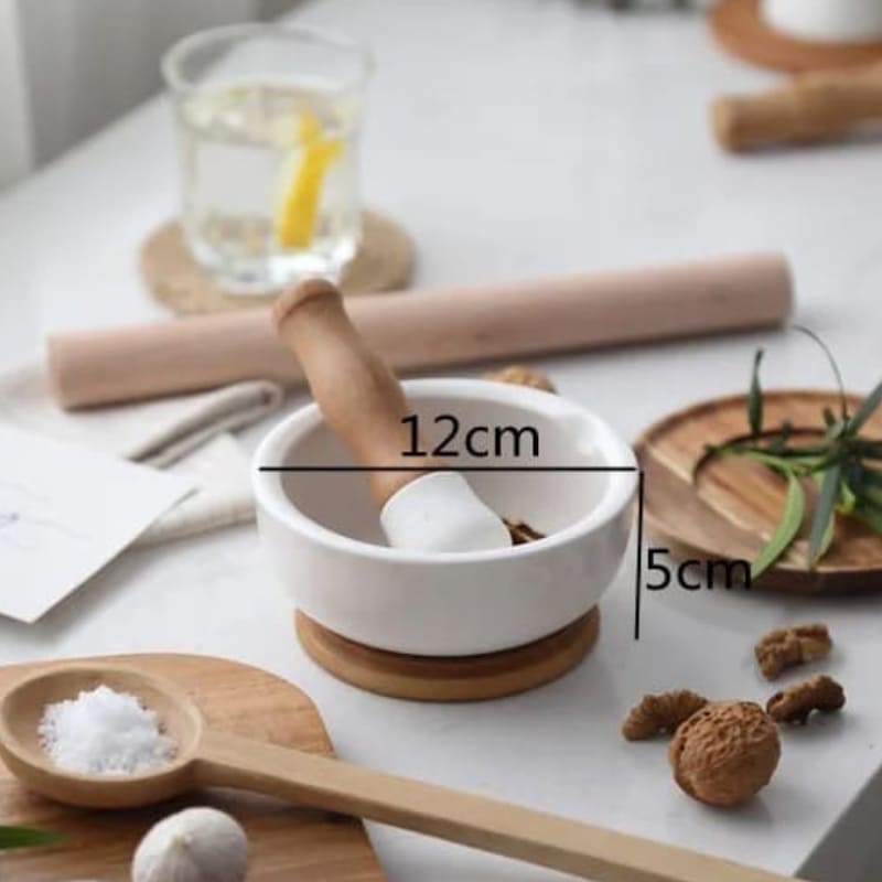 Pilão Cerâmico com Base de Madeira para Temperos