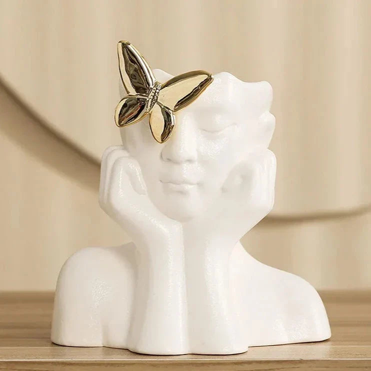 Vaso Decorativo Busto Modernista com Borboleta Metálica