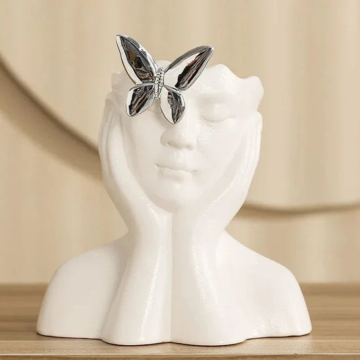 Vaso Decorativo Busto Modernista com Borboleta Metálica