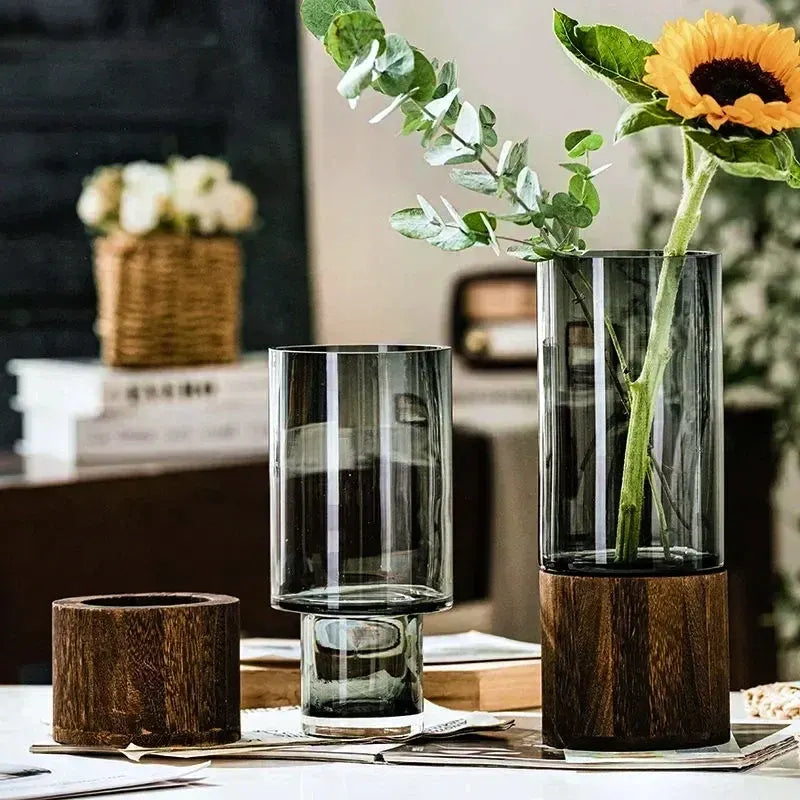Vaso Decorativo Moderno de Vidro com Base de Madeira