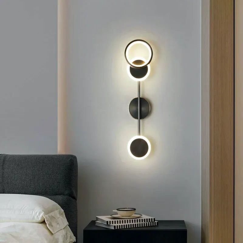 Luminária - Arandela LED Prisma em Preto ou Dourado