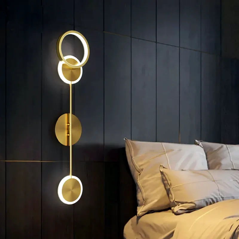 Luminária - Arandela LED Prisma em Preto ou Dourado
