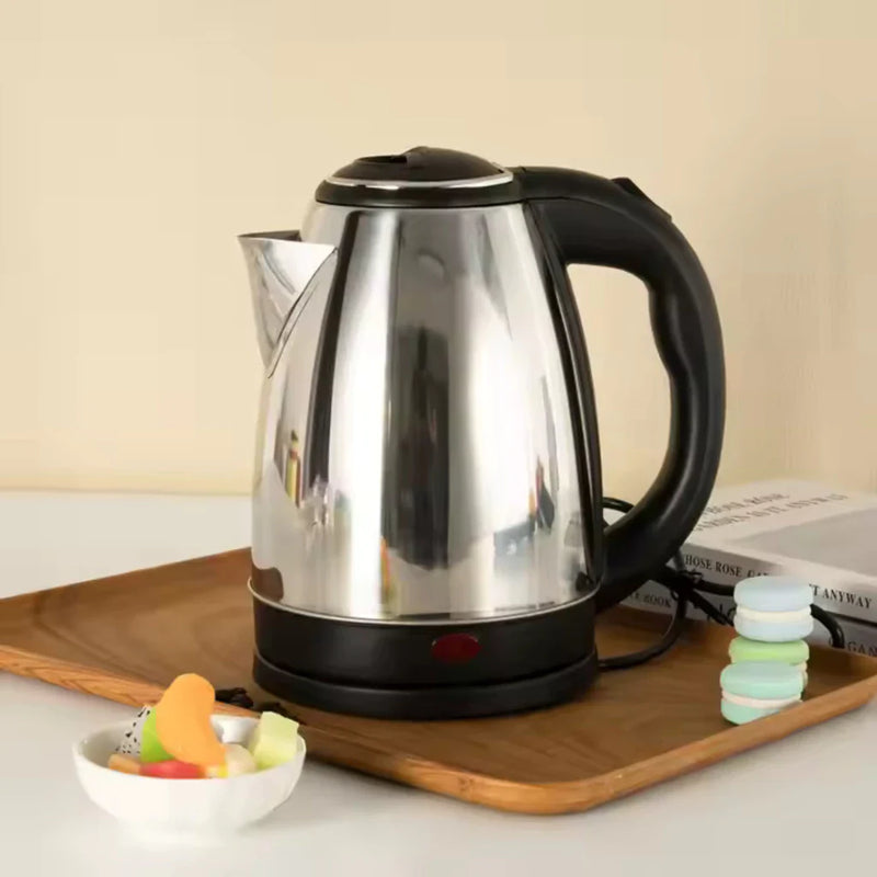 Chaleira Elétrica em Inox - 1,8 L + coador