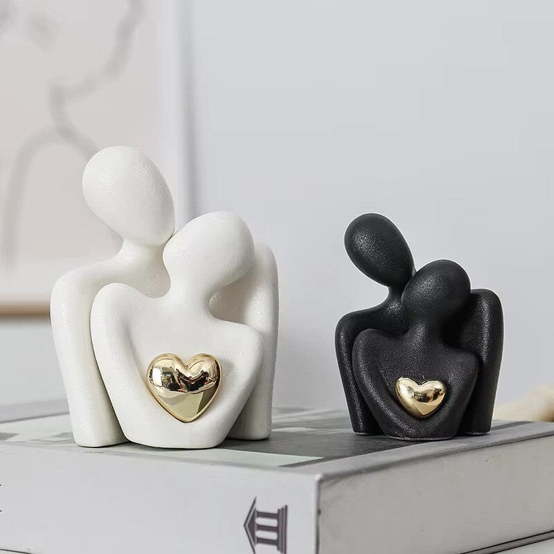 Escultura Minimalista Casal Apaixonado em Cerâmica