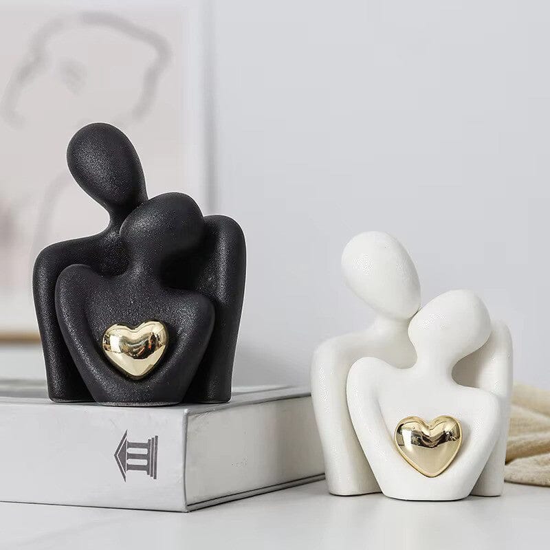 Escultura Minimalista Casal Apaixonado em Cerâmica