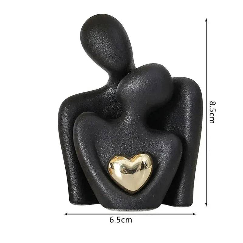 Escultura Minimalista Casal Apaixonado em Cerâmica